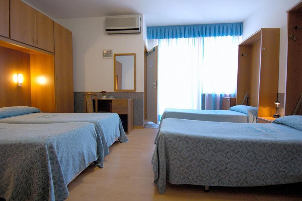 Hotel Ai Pini Градо Стая снимка